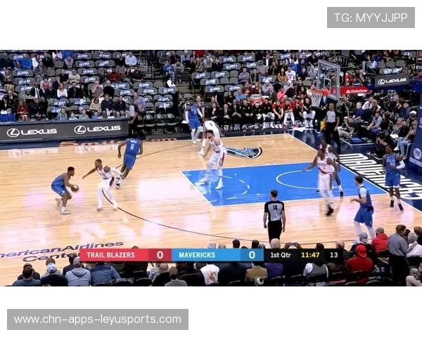 乔治外线三分压哨命中，快船绝杀成功——激动人心的篮球时刻