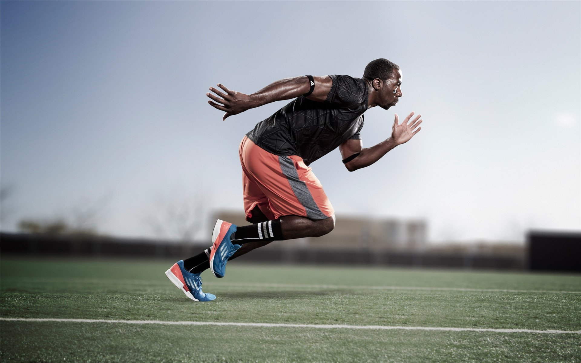 乐鱼体育官网登录-几内亚比绍足球队迎来新教练团队，几内亚比绍代表团